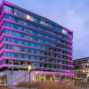 Moxy Houthavens Hotell Amsterdam