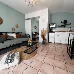  Apartment Aix-en-provence, Proche Toutes Comodites Et Axes Routiers, Linges Fournis France