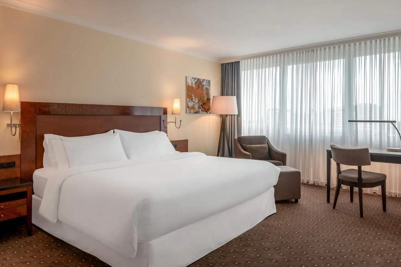 מלון The Westin Grand מינכן