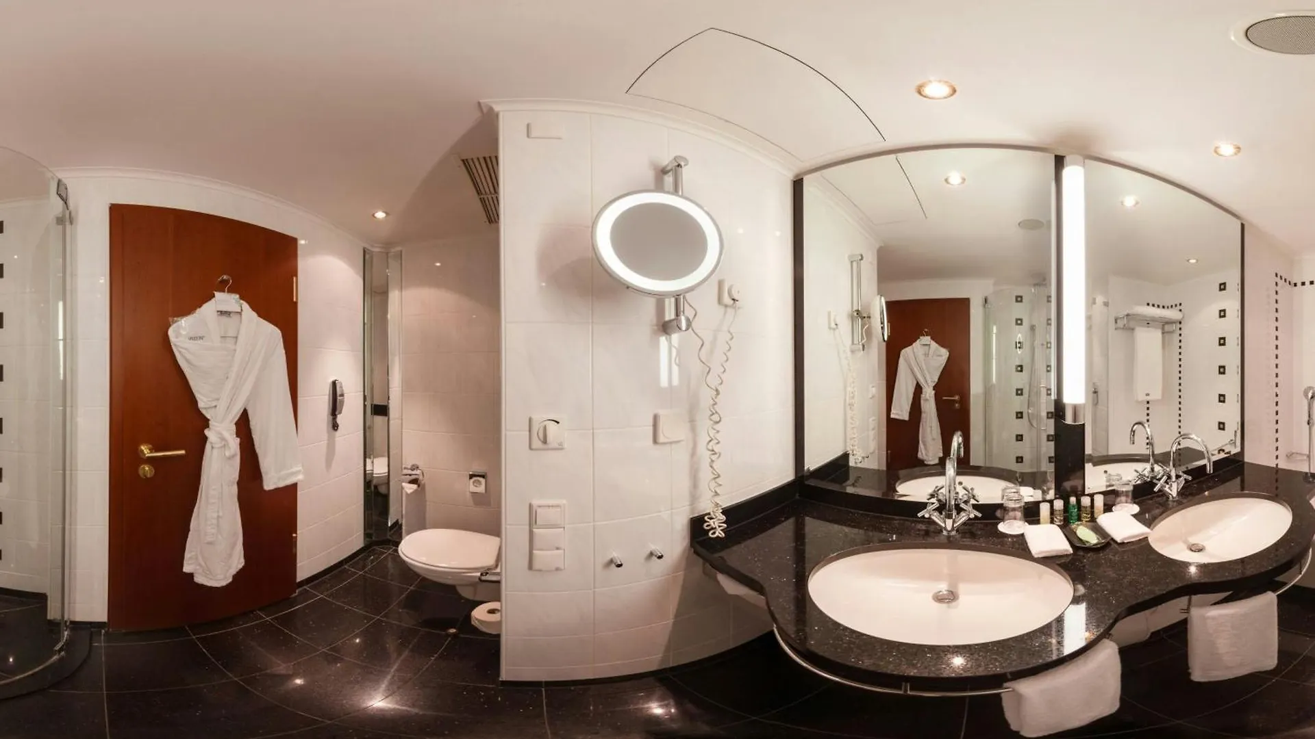 מלון The Westin Grand מינכן